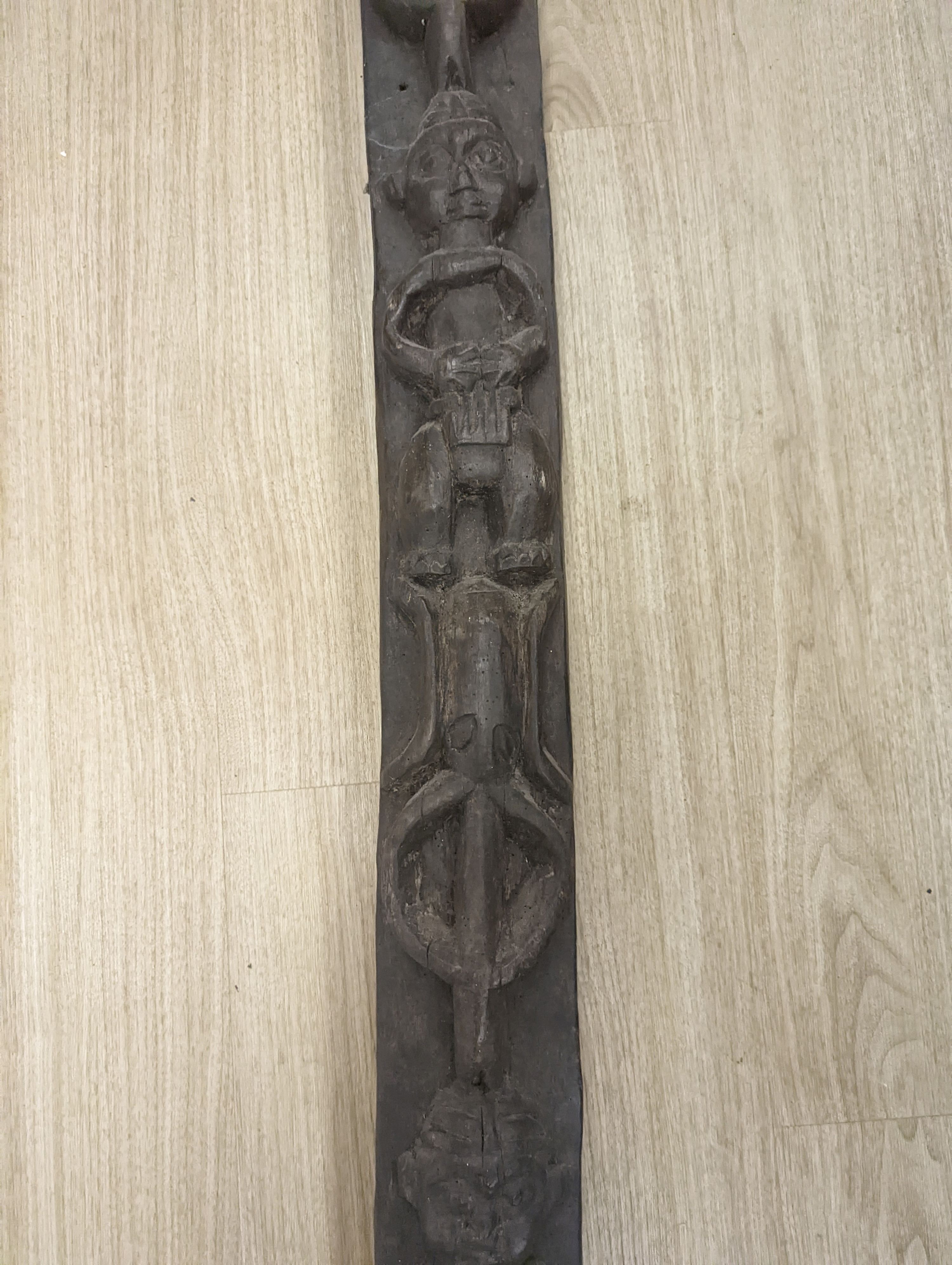 A large African carved totum 188cm